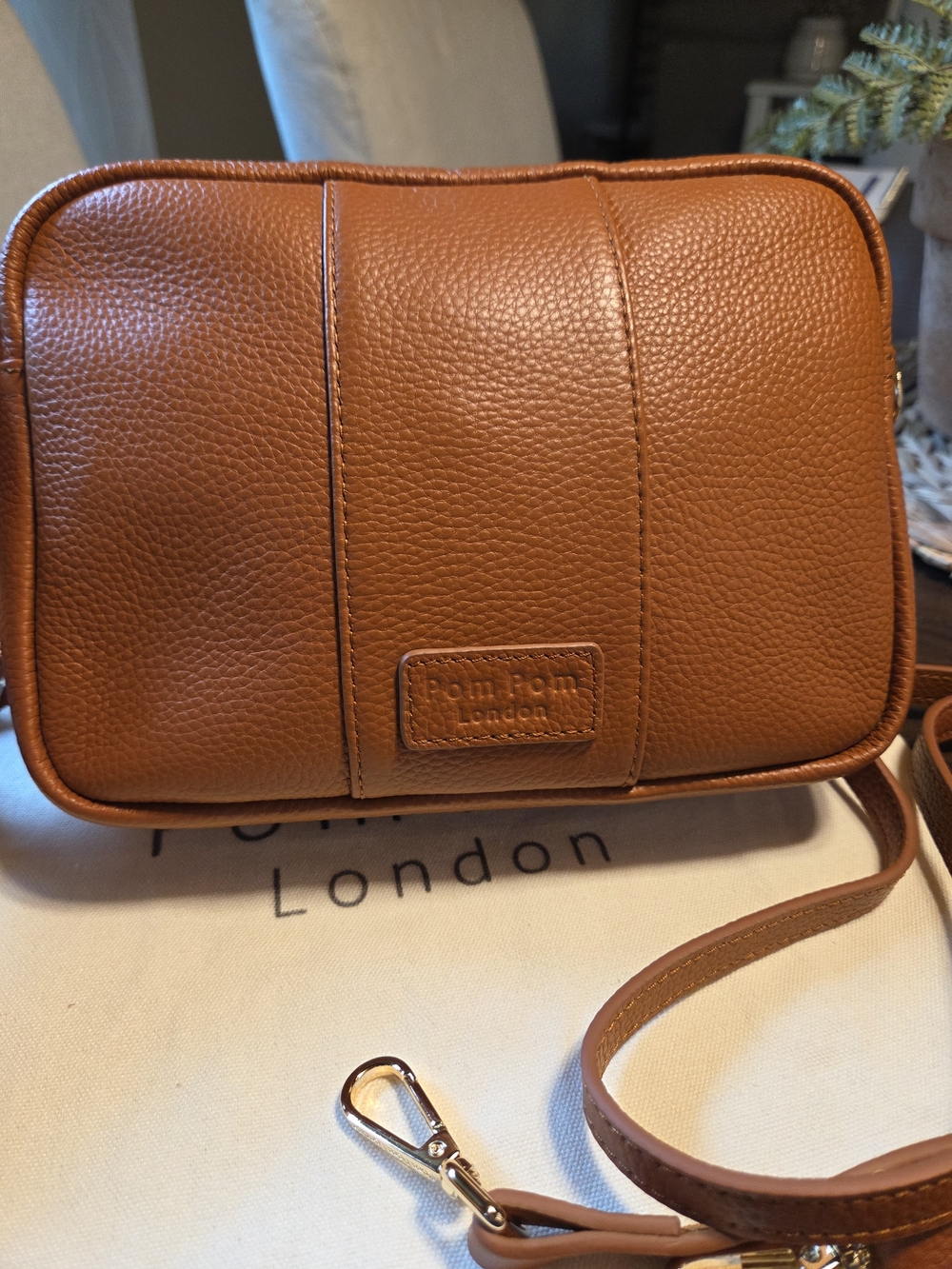 Pom Pom London City Leather Crossbody Bag Maple Tan Chevron Strap Bundle - Picture 2 of 6
